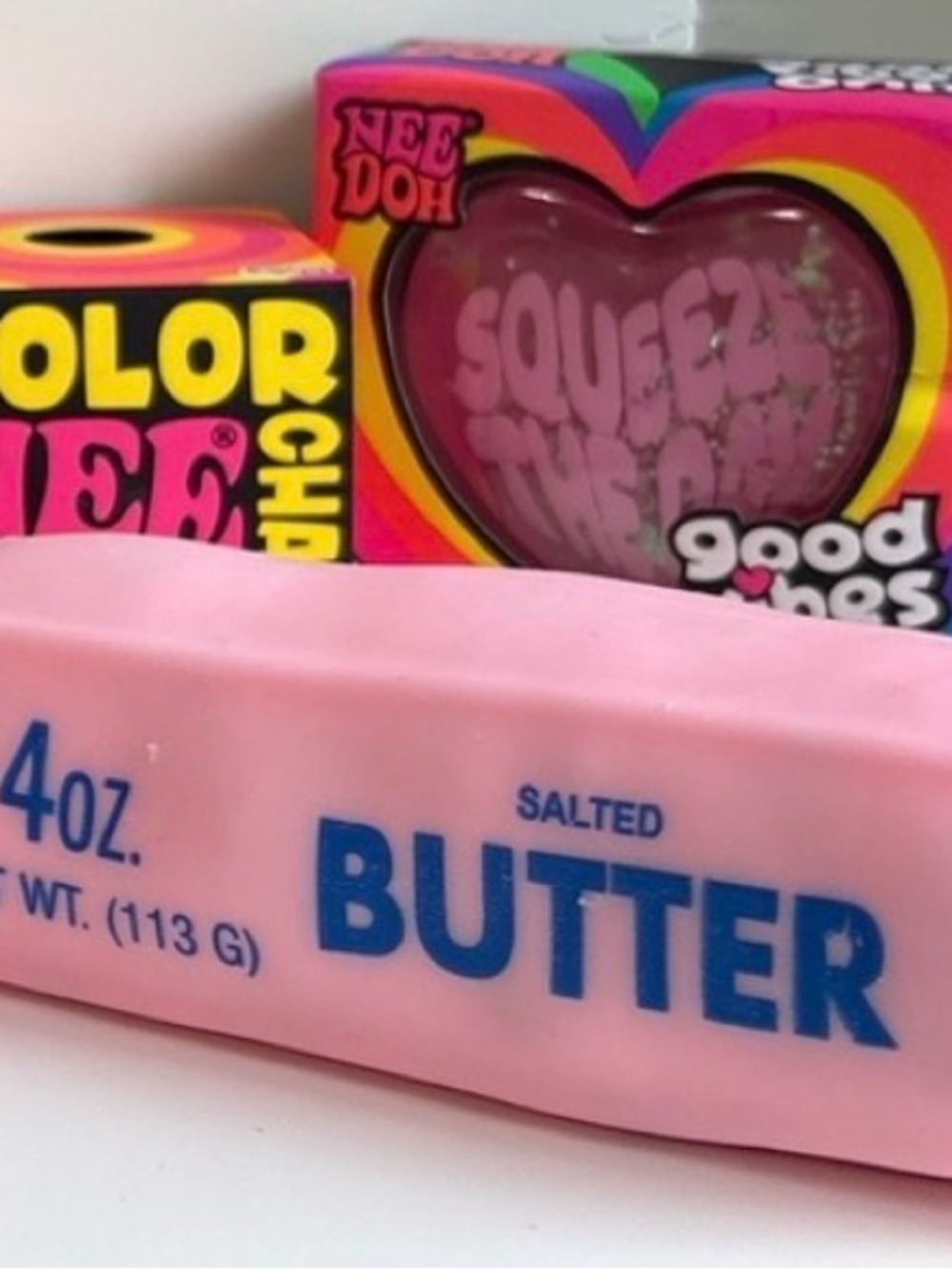 Pink Squishy squish crunchy butter,SqueezeTheDay Needoh,ColourChangeNeedoh. Fast